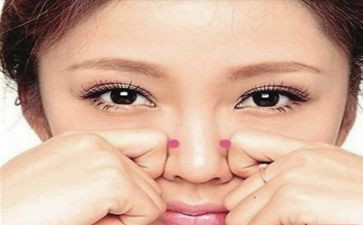 摸鼻子作文400字5篇