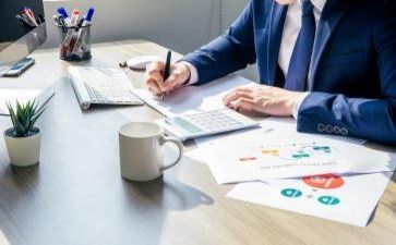 财务的工作计划与总结范文6篇