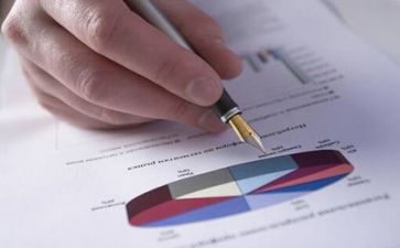 财务会计年度述职报告6篇