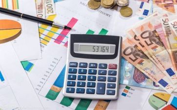 关于财务年终总结精选5篇
