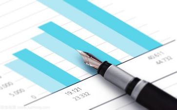财务做述职报告参考8篇