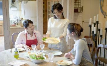 餐饮年终述职报告7篇