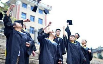 2024年大学班长工作总结模板6篇