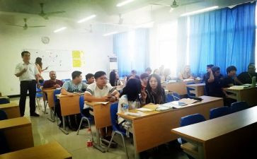 大学班级策划活动方案8篇