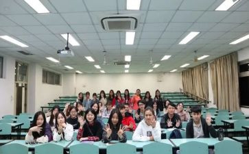 大学班级工作学期总结6篇
