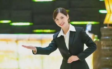 饭店服务员的工作总结5篇