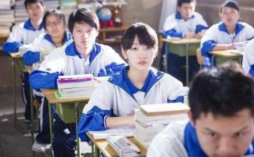 600字高中作文5篇