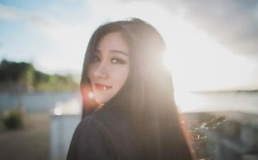 回眸为题作文6篇