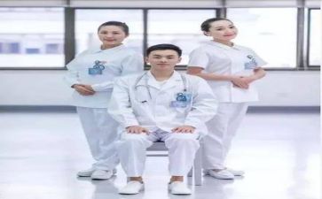 2024年护士年终述职报告精选7篇