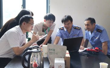 我在坚守梦想作文推荐7篇