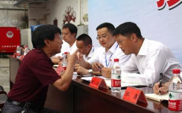 班主任家长群工作总结8篇