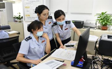 保卫人员述职报告7篇