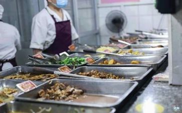 食堂的个人总结优质7篇