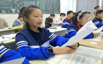 语文课前演讲演讲稿优秀7篇