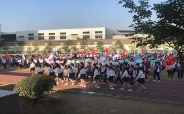我们班很吵作文通用7篇