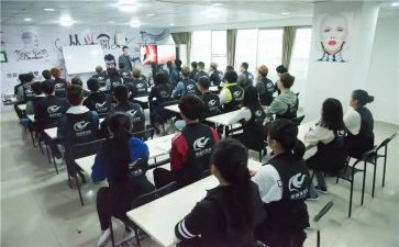 学校校本培训总结7篇