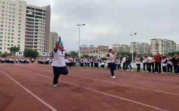 校运动作文600字模板7篇