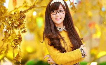 写女孩的作文推荐7篇