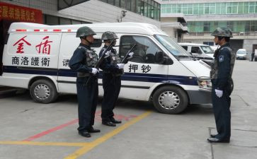 押运员年终总结8篇