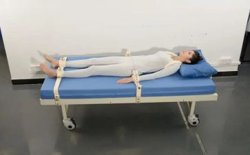 约束的作文800字6篇